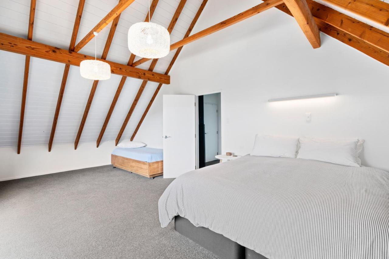 Views On Parry - Lake Hawea Holiday Home Buitenkant foto
